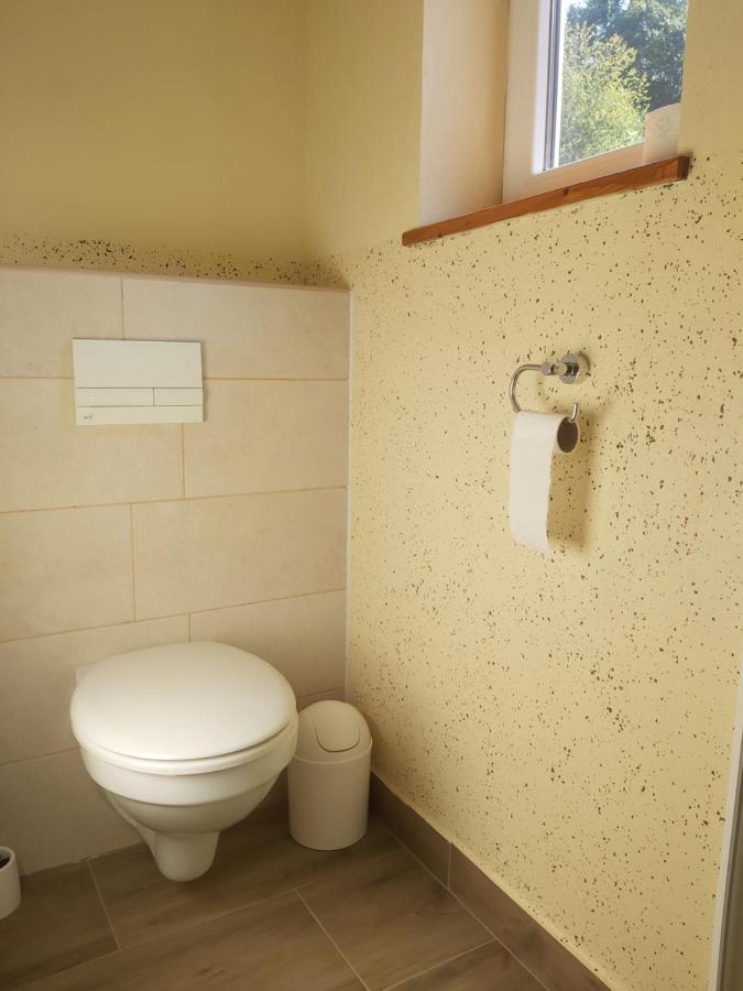 מלון Makole Glamping Naselje Zeleni Turizem מראה חיצוני תמונה