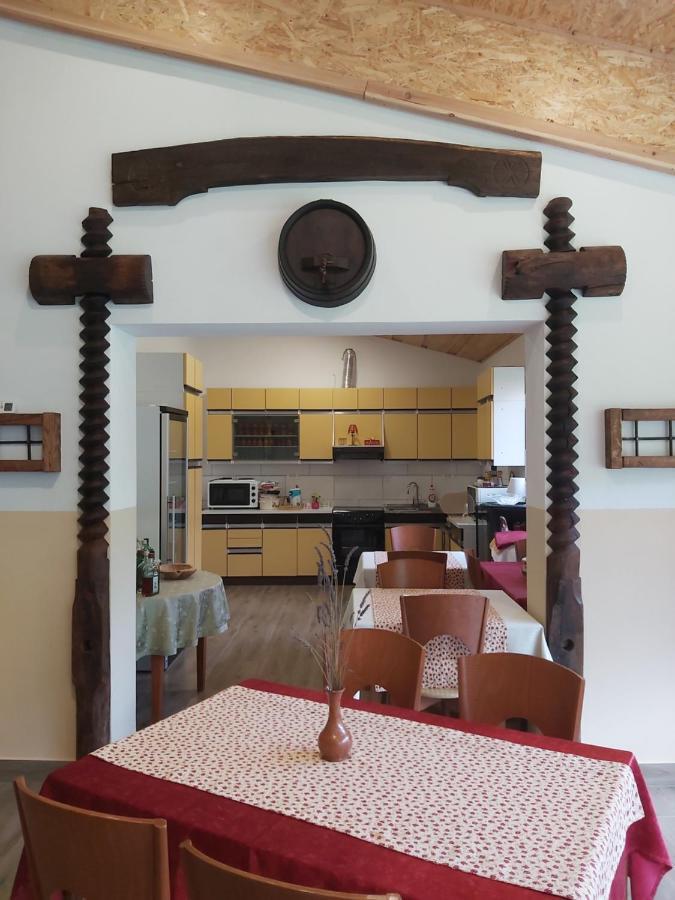 מלון Makole Glamping Naselje Zeleni Turizem מראה חיצוני תמונה